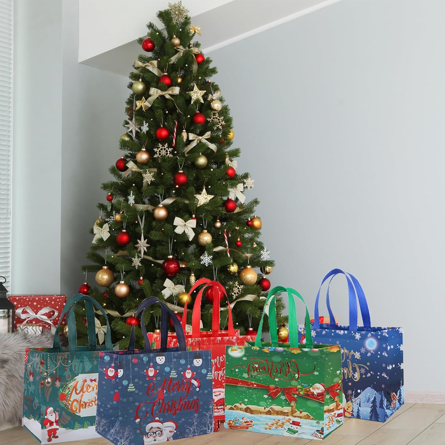 5 Pack Christmas Tote Bags Mix Color Set, Reusable Tote Bag With Handle, Christmas Fashionable Bag Foldable Water Resistant Gift Shopping Bag for Xmas Party