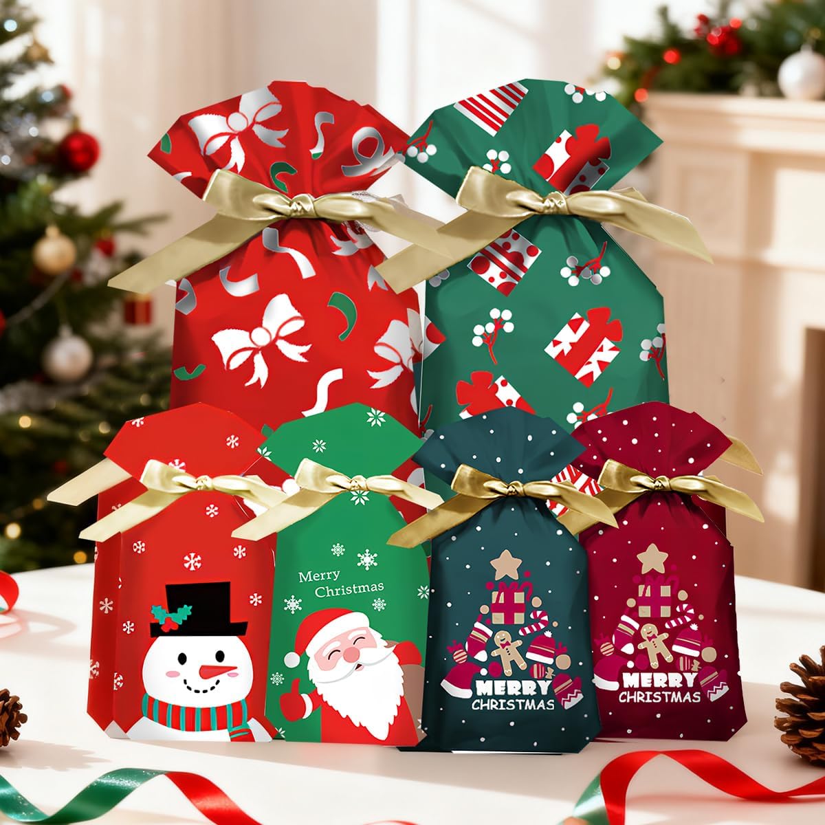 30 Pack Christmas Drawstring Gift Wrapping Bags – Assorted Sizes Reusable Xmas Gift Bags with Ropes | Red & Green Christmas Present Bags for Holiday Gifts, Party Favors & Decorations