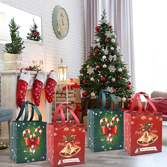 4-Pack Christmas Gift Bags with Handles – Large Red & Green Non-Woven Tote Bags with Bells & Candy Design, Reusable Xmas Gift Bags 26×21×12cm
